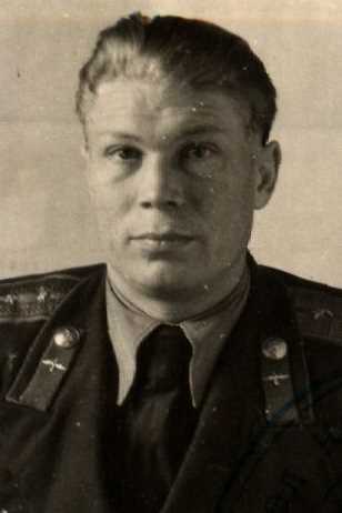 Толстенко Иван Иванович