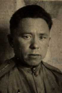 Алкаев Айгузы Алкаевич