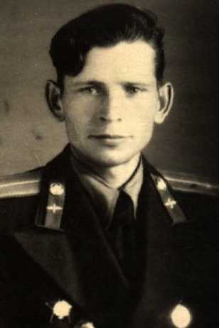 Истомин Василий Дмитриевич