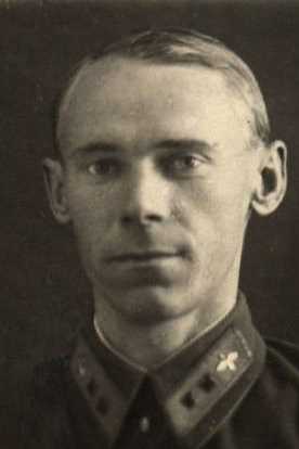 Карелин Алексей Петрович