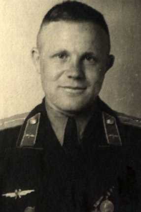 Титов Михаил Максимович