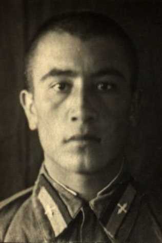 Ишанкулов Ахат