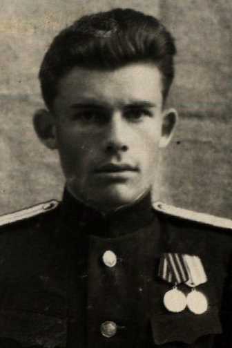 Романов Виктор Ефимович