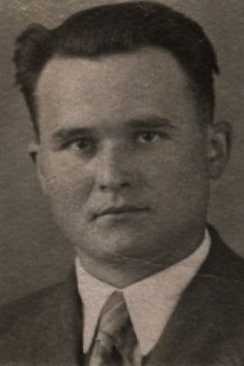 Момот Алексей Николаевич