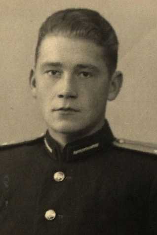 Тихомиров Юрий Петрович