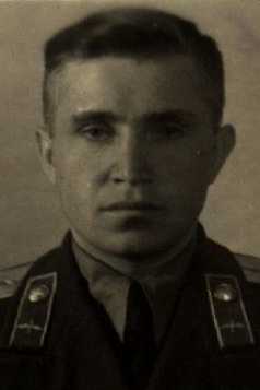 Толстов Григорий Михайлович