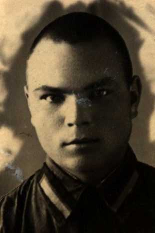 Гутников Петр Дмитриевич