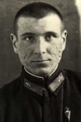Попов Евгений Гаврилович