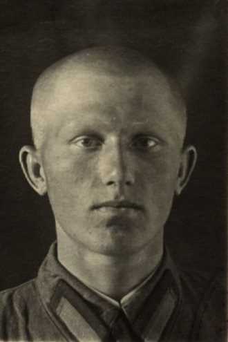 Попов Иван Александрович