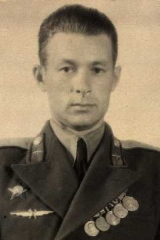 Дзюба Владимир Платонович