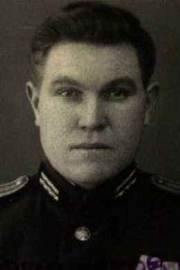 Артамонов Павел Петрович