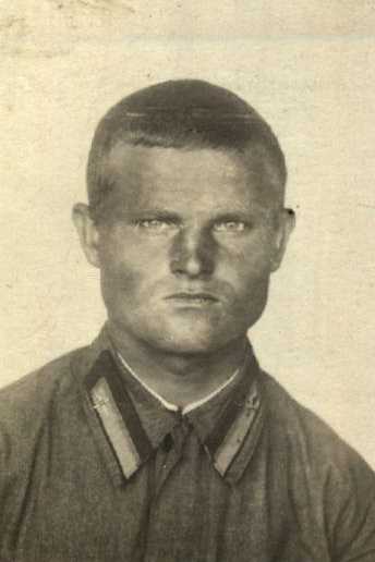 Нога Иван Иванович