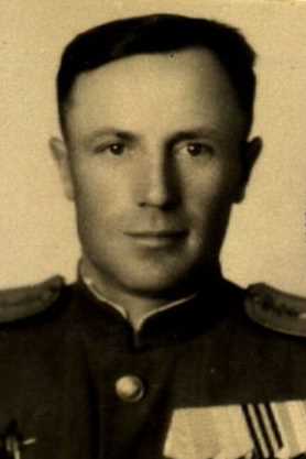 Суставов Федор Сергеевич