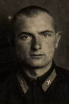 Никишаев Василий Иванович