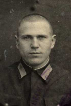 Толстов Алексей Никифорович