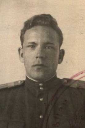 Ельников Дмитрий Тарасович