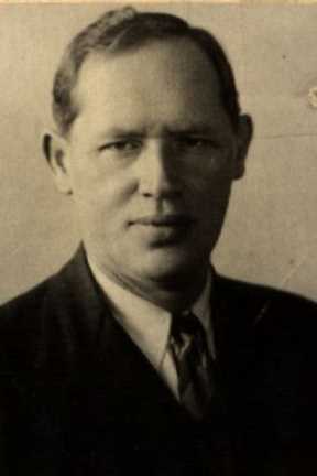 Швецов Аркадий Дмитриевич