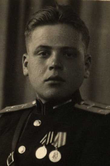 Ажищев Константин Егорович