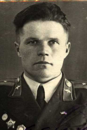 Петров Алексей Петрович