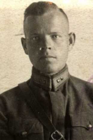 Петров Павел Сергеевич