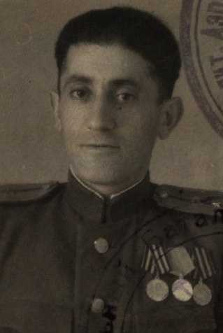 Арустамов Артем Арустамович