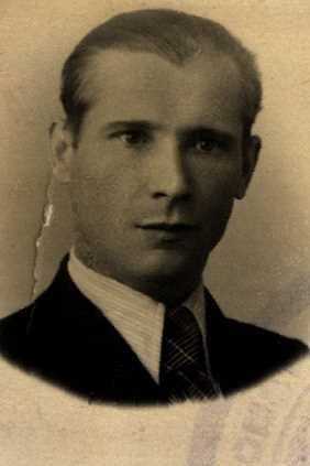 Мальков Дмитрий Егорович