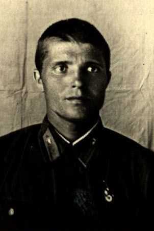 Волков Петр Егорович