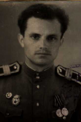 Ларин Сергей Акимович