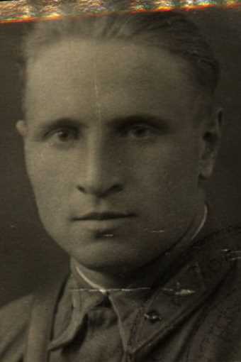 Николаев Виктор Николаевич