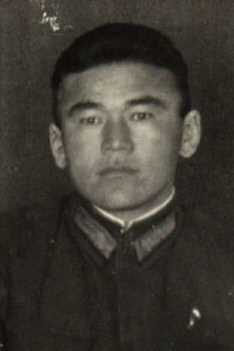 Мусаев Науст