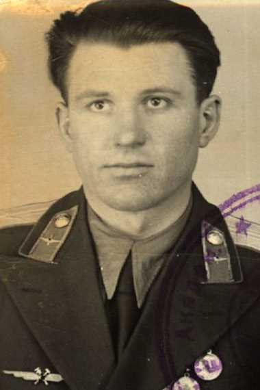 Иванов Василий Васильевич