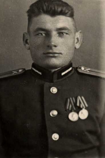 Артемов Яков Лукич