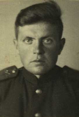 Олейник Василий Яковлевич