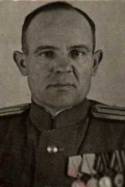 Сизенко Иван Яковлевич