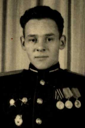 Курбатов Максим Георгиевич