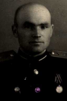 Ломакин Эммануил Исаевич