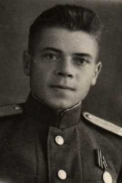 Большаков Виктор Александрович