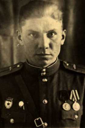 Абрамов Петр Яковлевич
