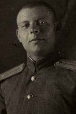 Власов Владимир Андреевич