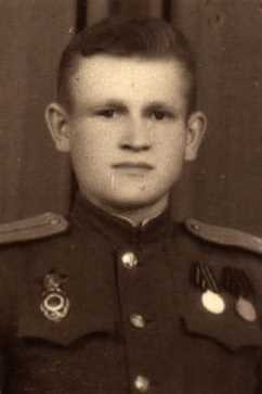Волков Анатолий Михайлович