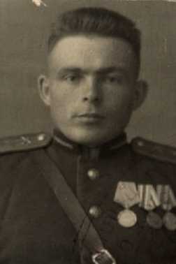 Иванников Иван Иванович