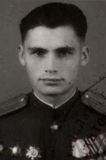 Довженко Виктор Яковлевич