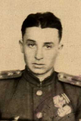 Гуров Василий Кузьмич (Кузмич)