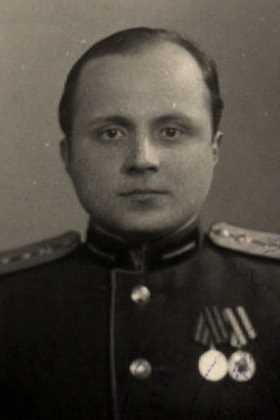 Кулаков Владимир Владимирович