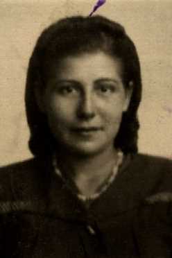 Кузнецова (Заикина) Полина Петровна