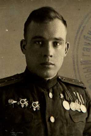 Литвиненко Иван Дмитриевич