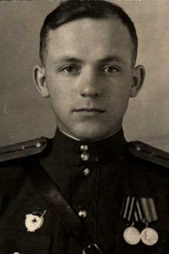 Слюсарев Анатолий Михайлович