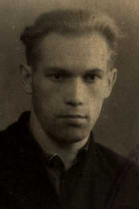 Каменев Игорь Арсентьевич