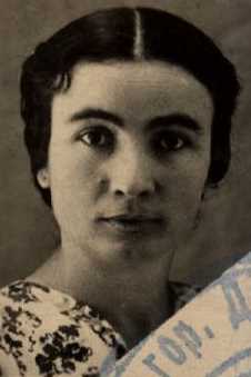 Дзулаева Дуня Алихановна