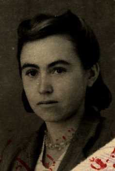 Кузнецова (Омельченко) Нина Ивановна